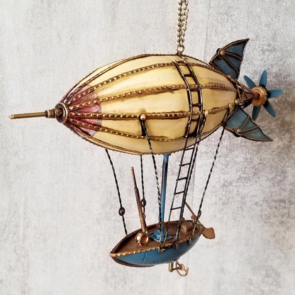 Fantasy World-Airship Model