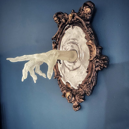 🎃 Mirror Mirror On the Wall Halloween Decoration