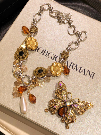 Luxury Golden Butterfly Pearl Choker Necklace