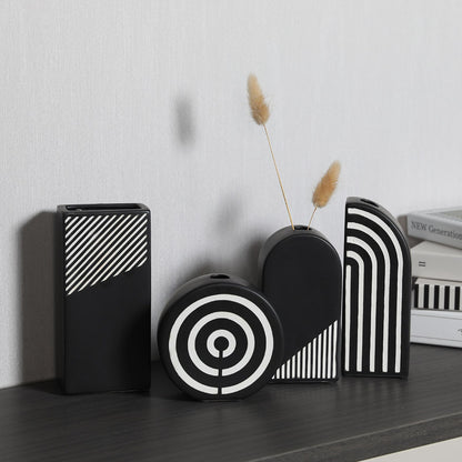Geometry Black&White Vase