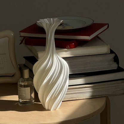 Flying Silk Vase Gorgeous Decor