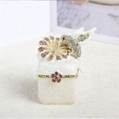 Exquisite Enamel Ring Box Cute Home for Your Favorite Jewelry