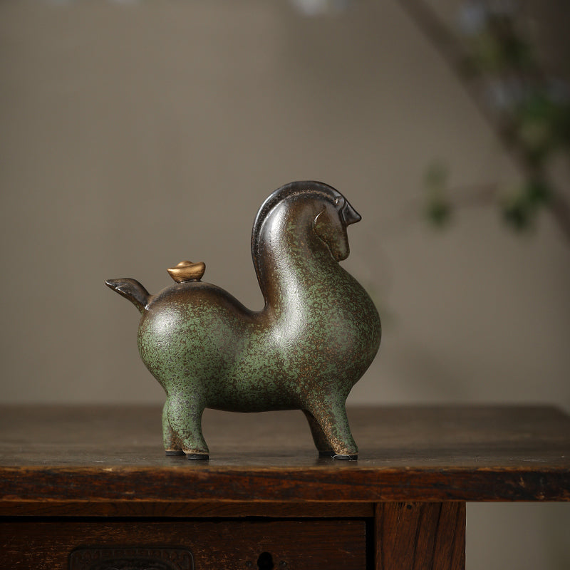 High-grade Ice Cracks Ceramic Horse Sculpture