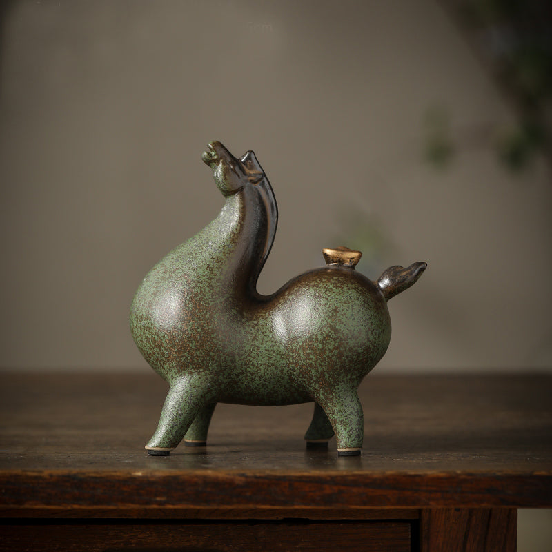 High-grade Ice Cracks Ceramic Horse Sculpture