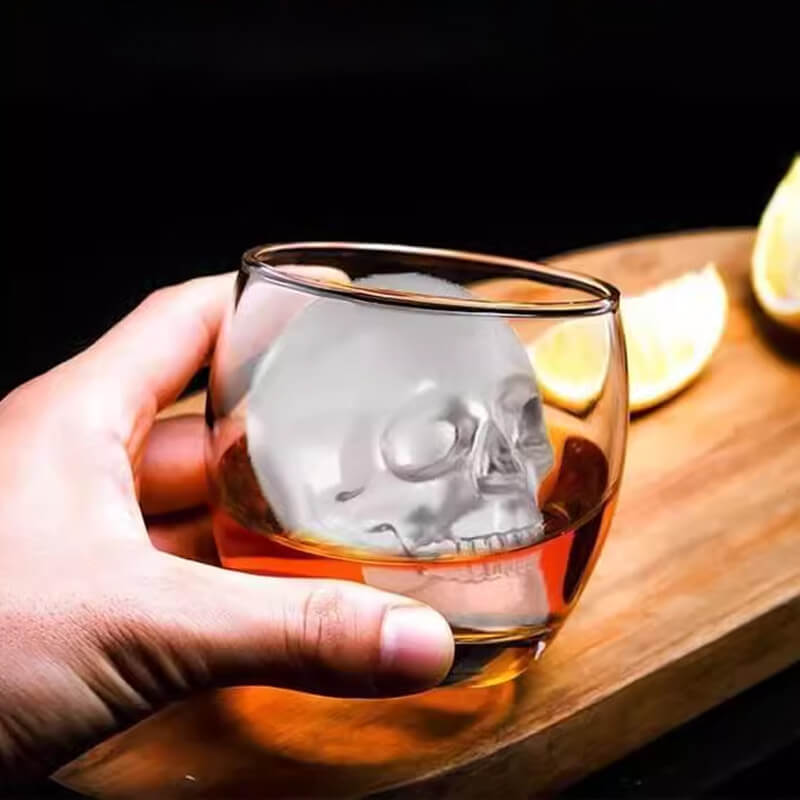 🧊2026 HOT SALE💀 DIY Silicone Skull Ice Cube Tray – Giant Slow-Melt Skull For Whiskey, Cocktails & More✨